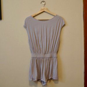 Naif short sleeved romper (fits like XS)